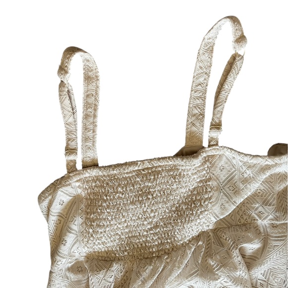 Torrid Hanky Hem Lace Cream Babydoll Top Size 1 - Picture 10 of 11